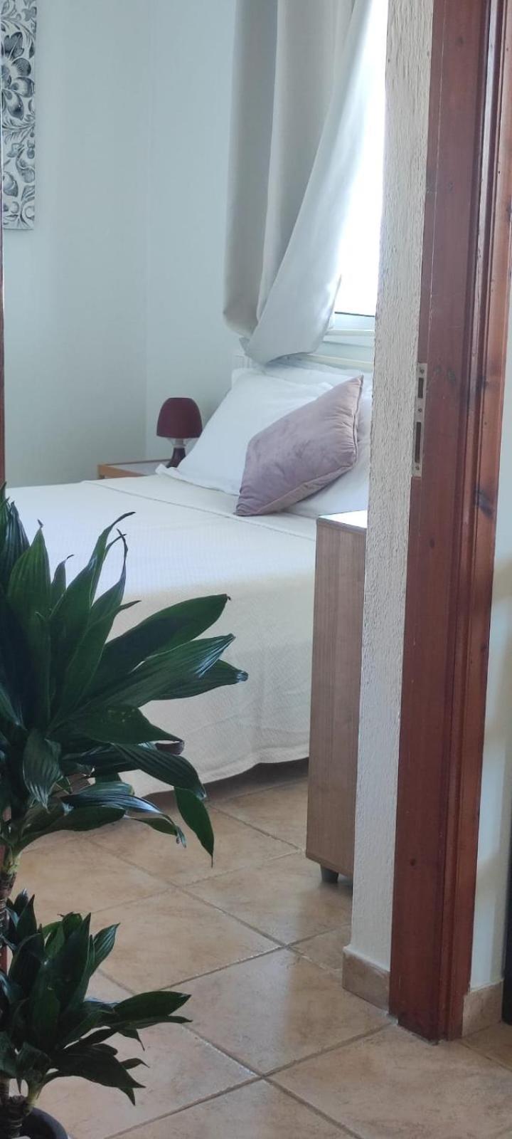 Astra Sea View Apartment, Sea Front Kokkini Hani Zewnętrze zdjęcie